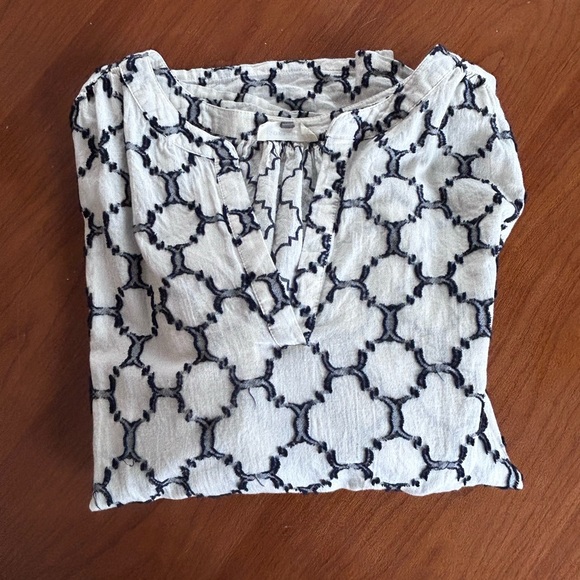 LOFT Navy and White Geometric Blouse - Picture 6 of 6